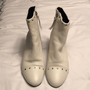Rebecca Minkoff White Booties. Size 7